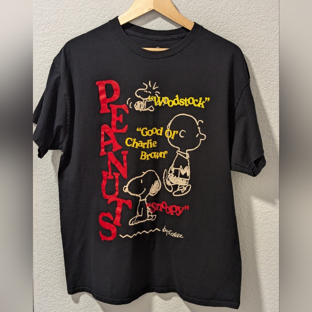 Peanuts The Gang Is All Here Double Sided Graphics T-shirt